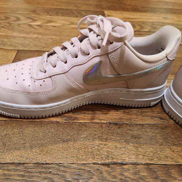 Sold - Picture 7 of 8